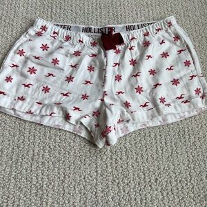 Hollister Women's Festive Red and White Pajama Shorts